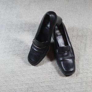 Mootsies Tootsies Size 9M Black Leather 3" Block Heel Loafers